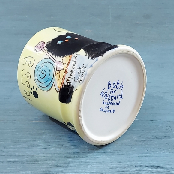 Messy Cat Mug - Picture 5 of 7